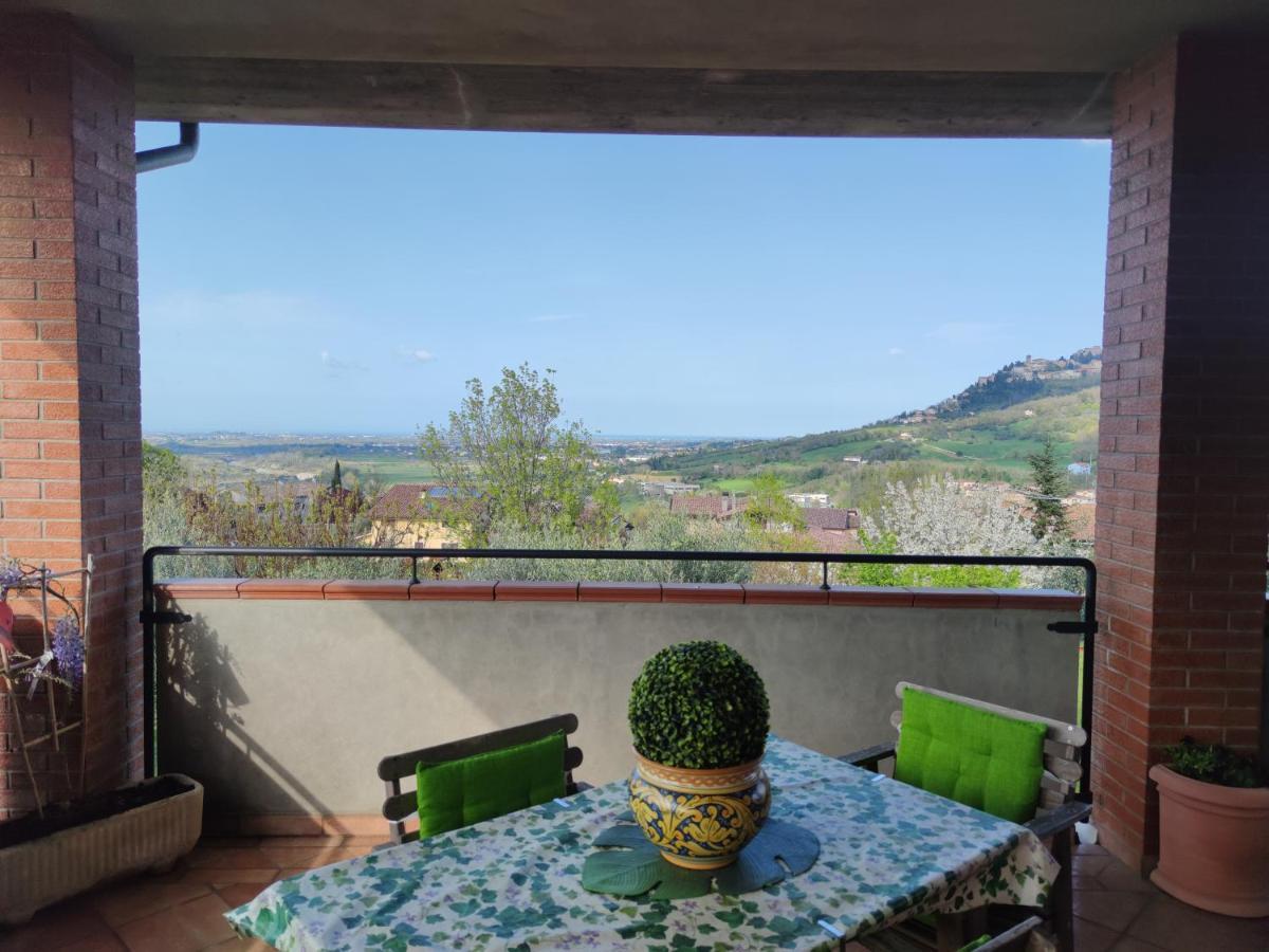 Relax In Collina A Due Passi Dal Mare Apartment Torriana Exterior photo